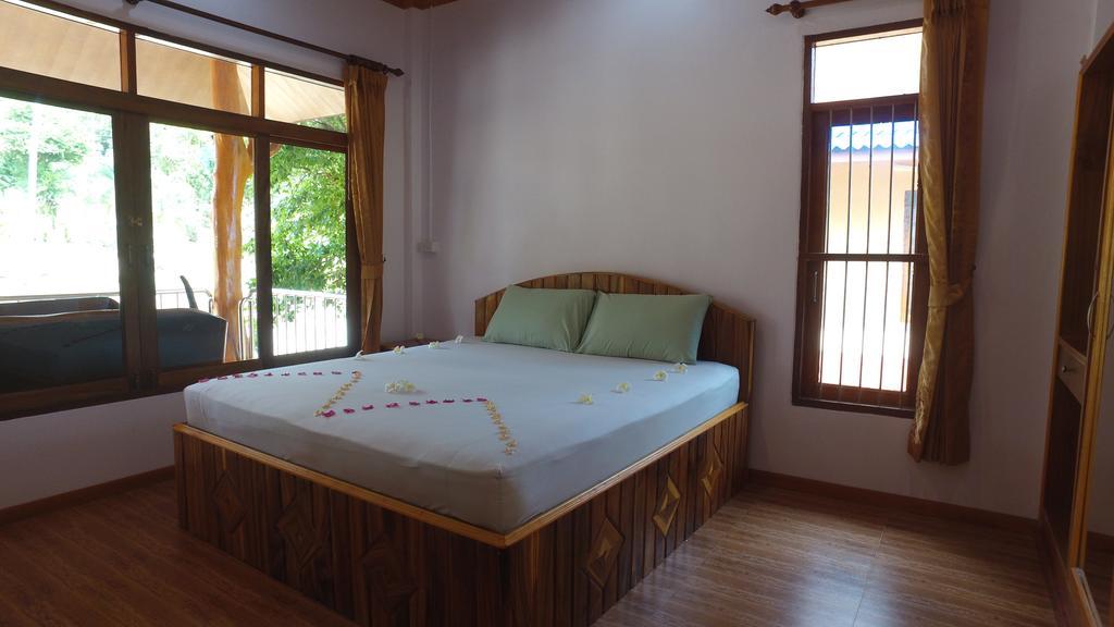 Bor Hin Resort บ้านใต้ ภายนอก รูปภาพ