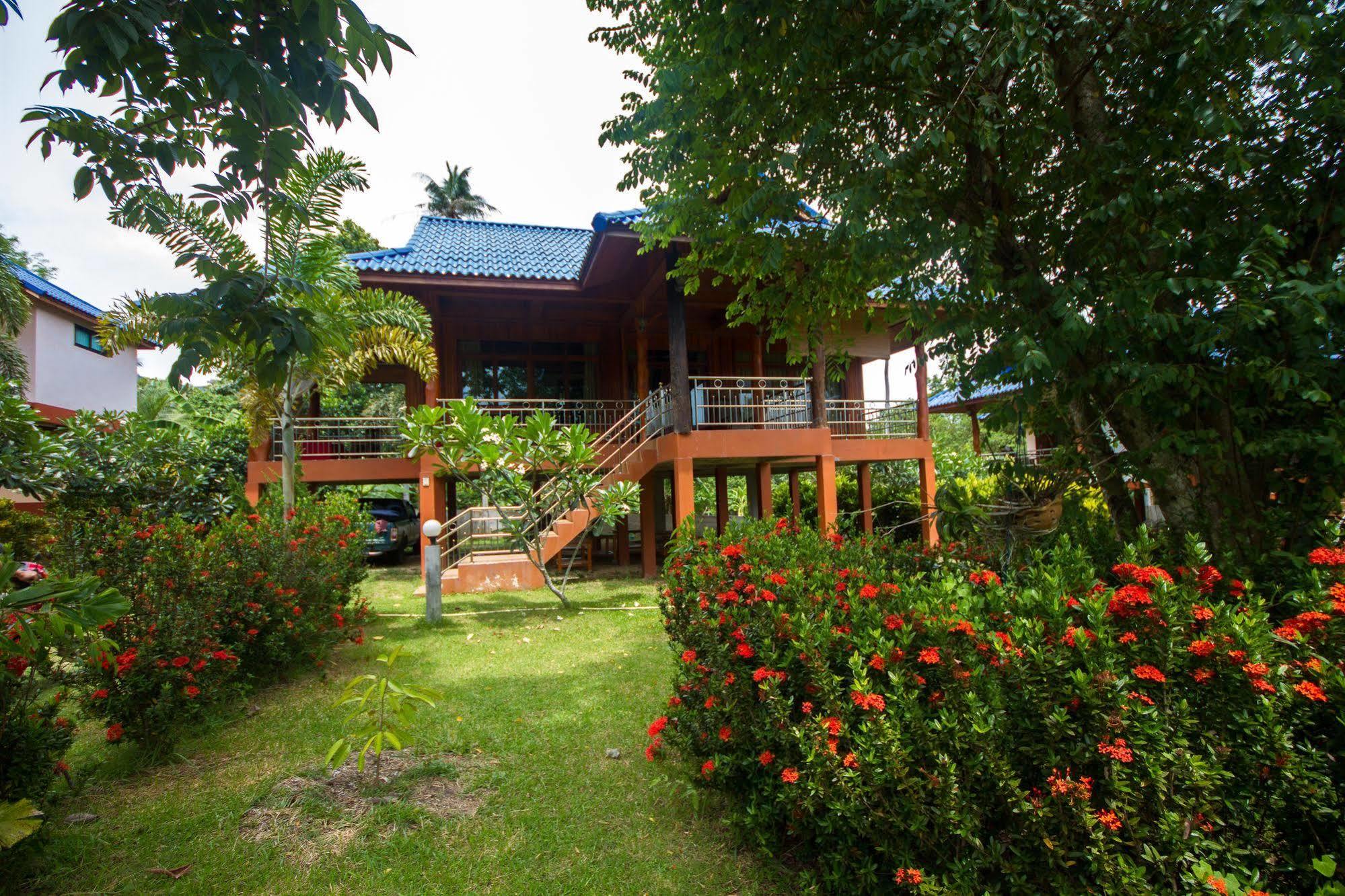 Bor Hin Resort บ้านใต้ ภายนอก รูปภาพ